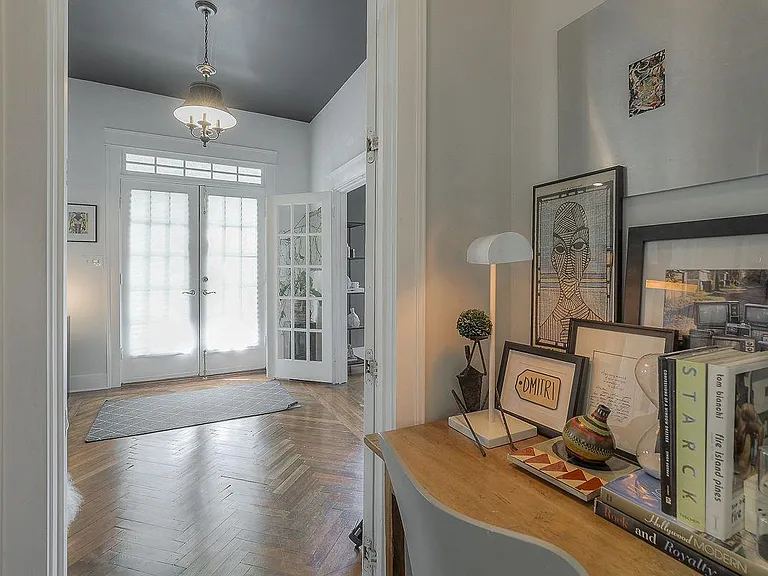 4624 Mercier St — Photo 20