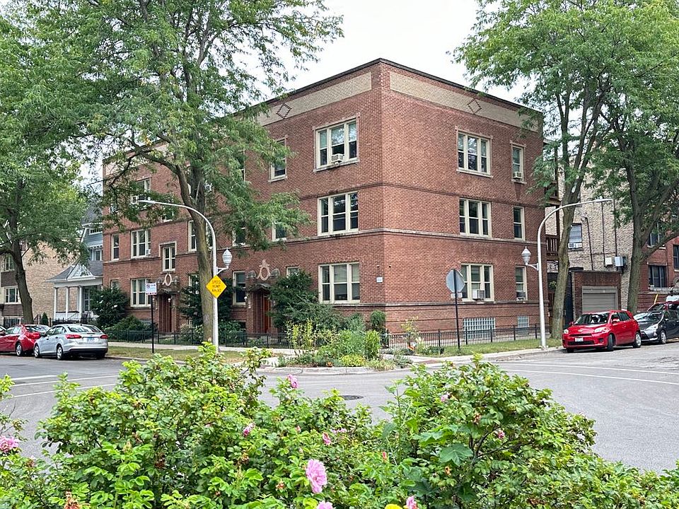 1st image of 1355 W Winona St #6H