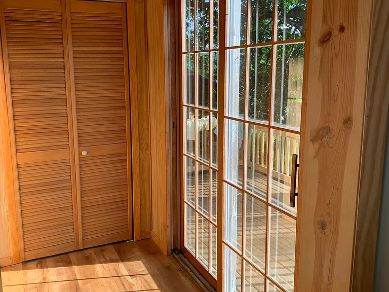 808 W Franklin St — Photo 3