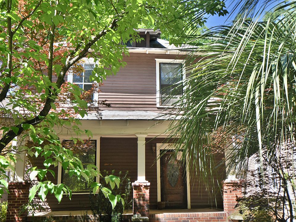 2nd image of 2215 Gadsden St