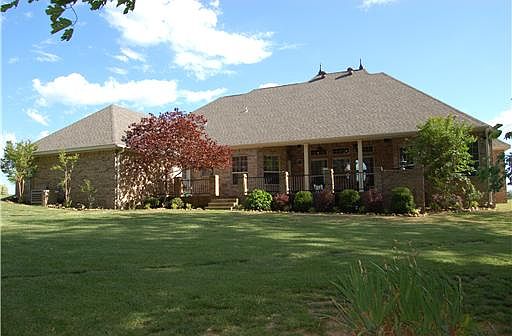 3rd image of 452 W Goldfinch Dr