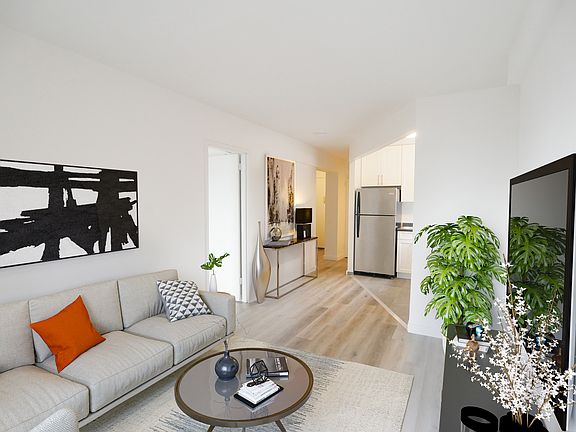 3rd image of 171 E 89th St APT 14D