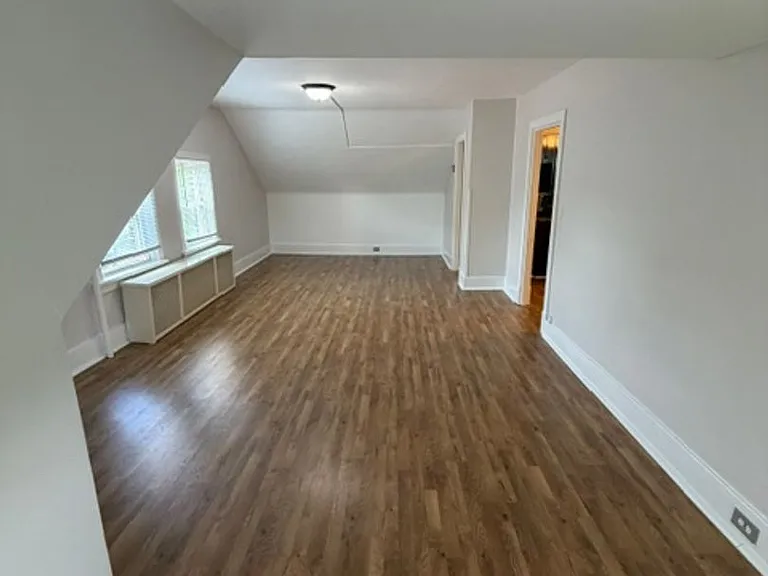 256 Mabrick Ave — Photo 18