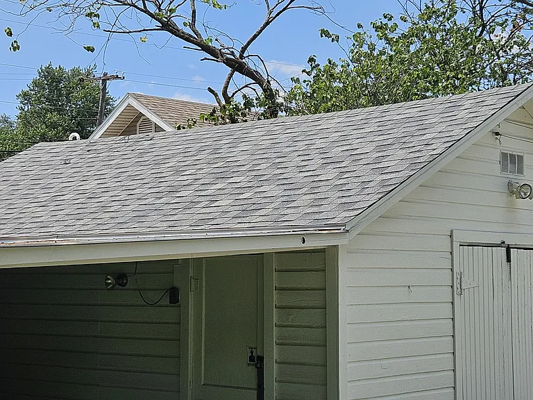 1526 W Atlantic St — Photo 12