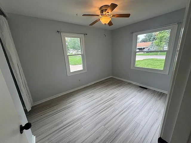 636 Greenfield Dr — Photo 10
