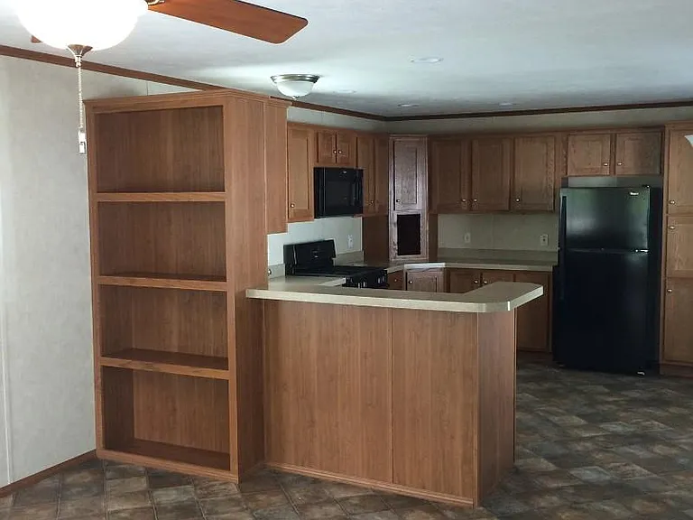 Youngstown Estates — Photo 22