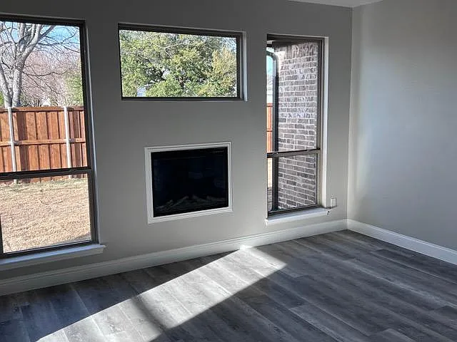 1063 Lake Trail Dr — Photo 10
