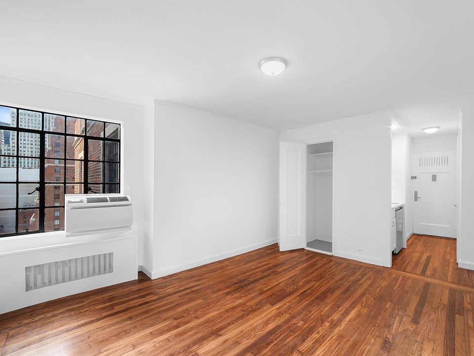 1st image of 25 Tudor City Pl APT 2107