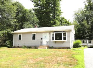 13 Larch Dr, Coventry, RI 02816