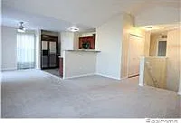 2 bed, 2.0 bath, 1385 sqft, $2,000 — Photo 2