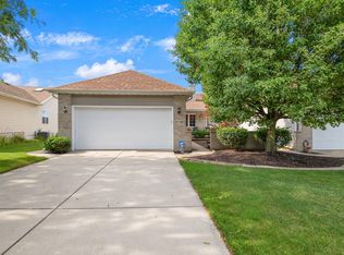 5736 Gull Dr, Schererville, IN 46375