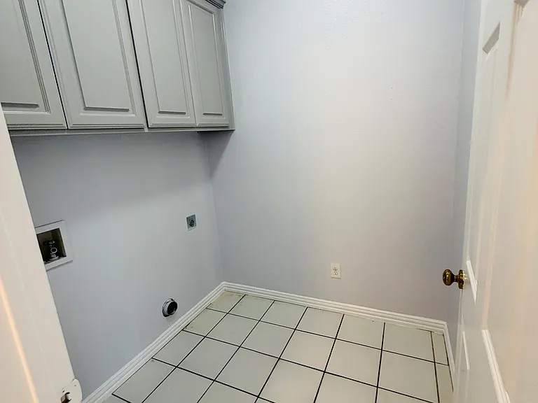 5728 Blackmon Ct — Photo 6