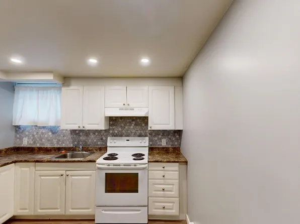 14720 104th Ave NW, Edmonton, AB T5N 0X5