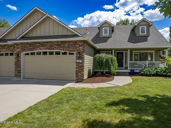 3rd image of 2680 W Palais Dr