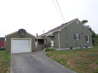 3 Winslow Ave, Somerset, MA 02726