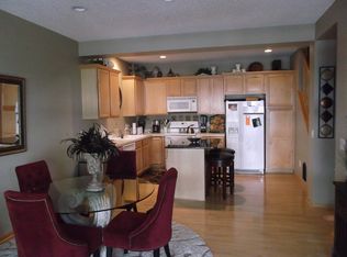 4342 Victor Path UNIT 6, Hugo, MN 55038