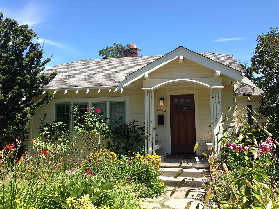 2nd image of 5540 37th Ave NE