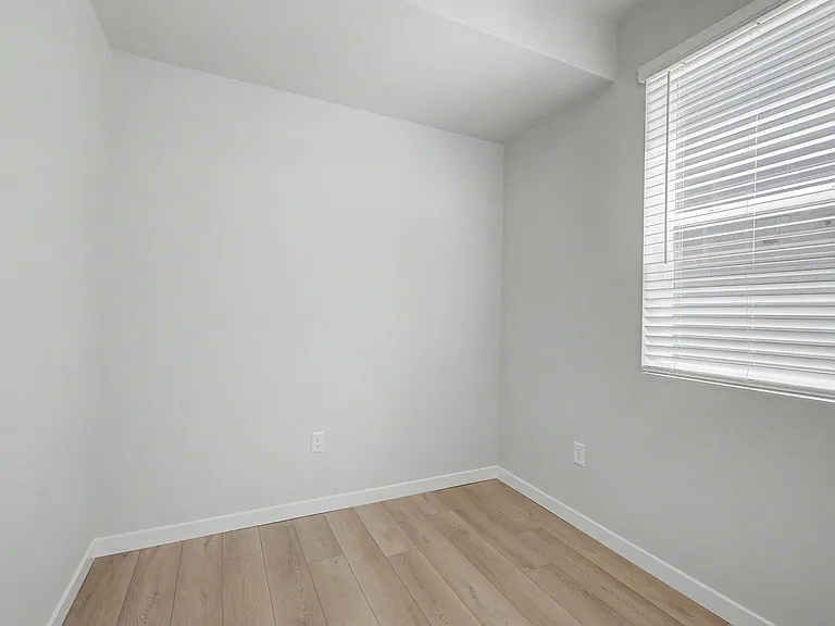 3480 Hopscotch Way — Photo 4