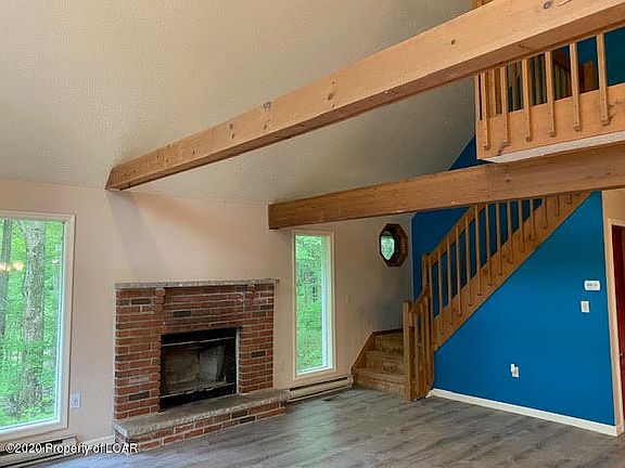 2nd image of 122 Terrace Dr