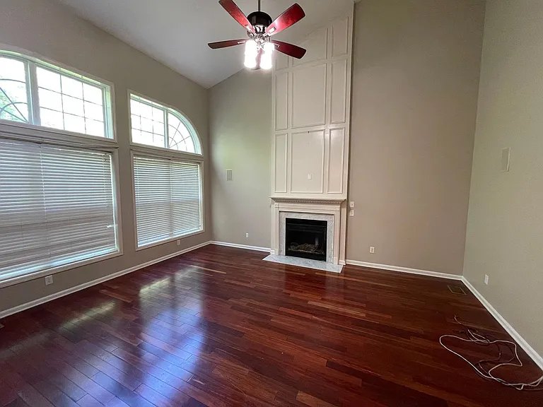 10704 Copper Ridge Dr — Photo 7