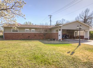 4957 Amherst Dr, Bartlesville, OK 74006
