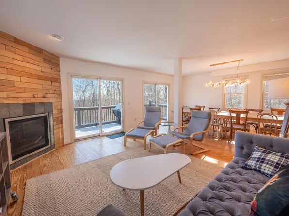16 Snow Shoe Road, Wilmington, VT 05363