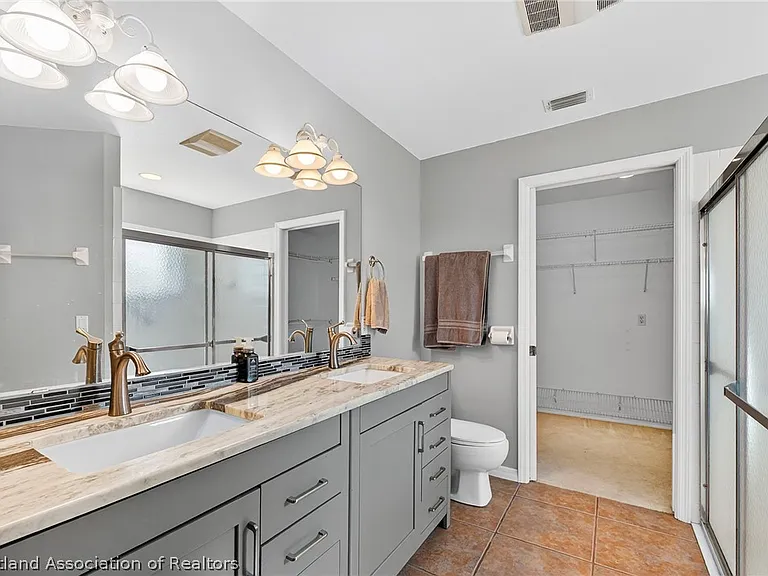 105 Fern Ct — Photo 11