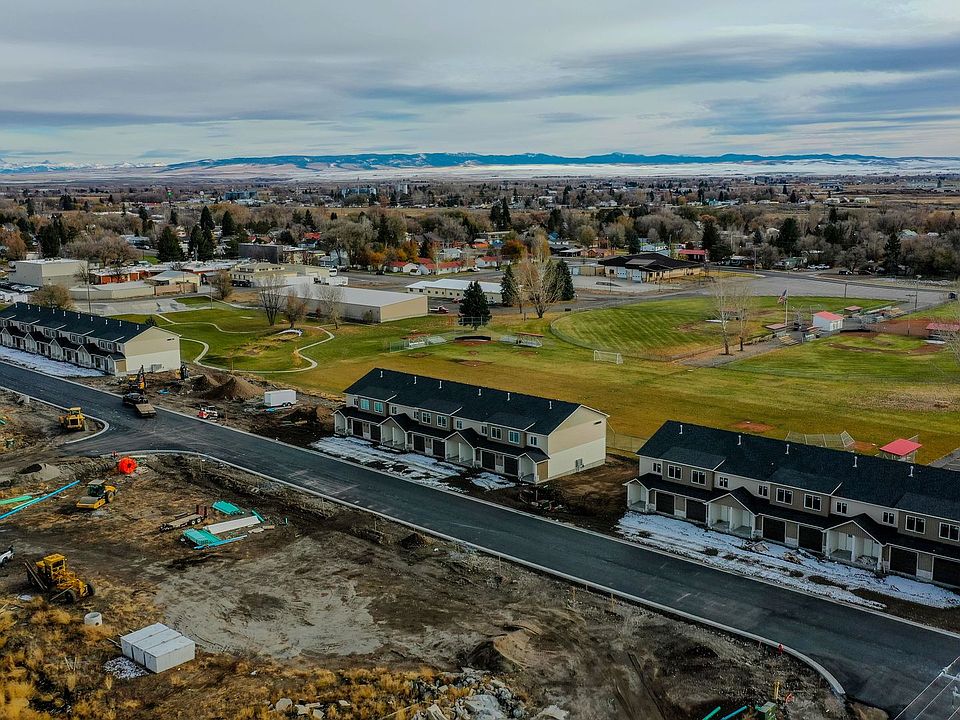 1st image of 1120 Home Run Ave