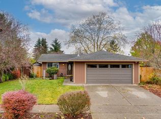 1211 SE Briarwood Dr, Vancouver, WA