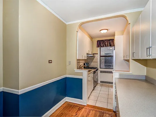 Sold by Robert E. Hill  | media 8