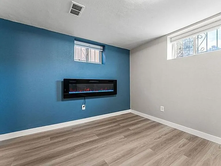 3191 W Bails Pl — Photo 6