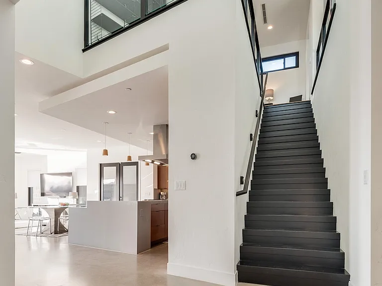 2184 Skyline Heights Ln — Photo 61