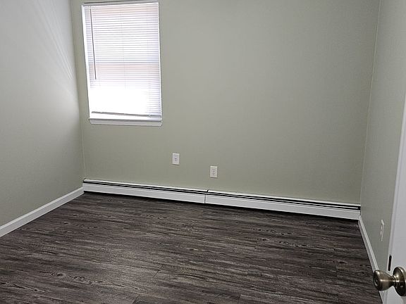 4th image of 13715 256th St #2