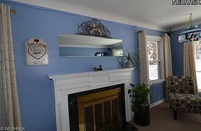 5th image of 6954 Greenleaf Ave