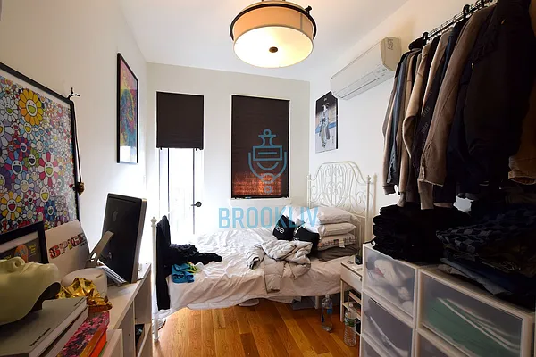 Rented by null | media 67