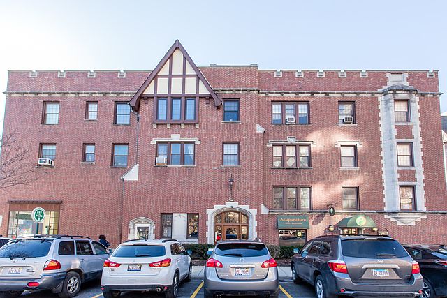1st image of 1103 Holly Ct APT 301