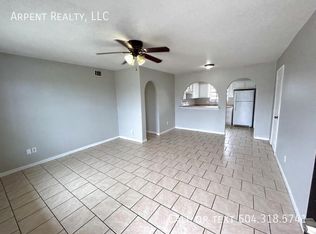 1924 Tusa Dr APT B, Violet, LA 70092