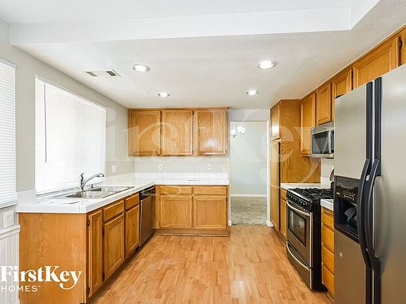 5th image of 4525 Florentine Ct