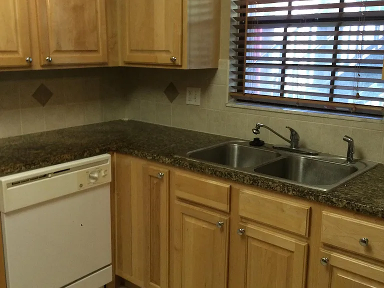 6100 Gulfport Blvd S #201 — Photo 12