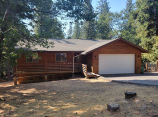 5430 Wisteria Rd, Pollock Pines, CA 95726