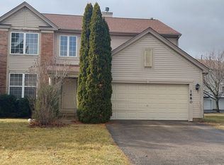1680 Charles Dr, Wheeling, IL 60090