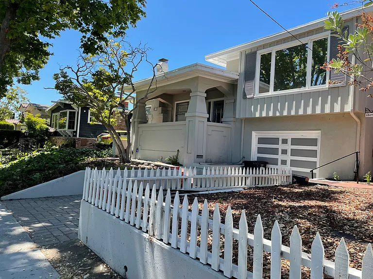 1517 Balboa Ave — Photo 2