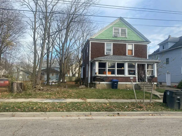 2301 18th St SW, Akron, OH 44314