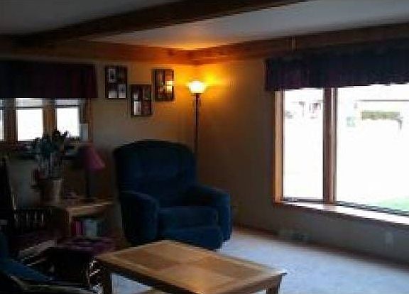 Living Room with Bumpout