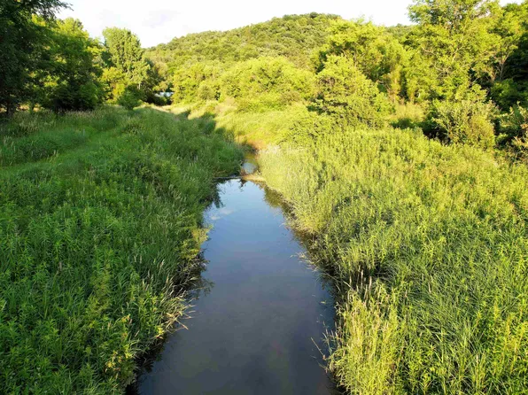 86/ACRE S Johnstown, Soldiers Grove, WI 54655