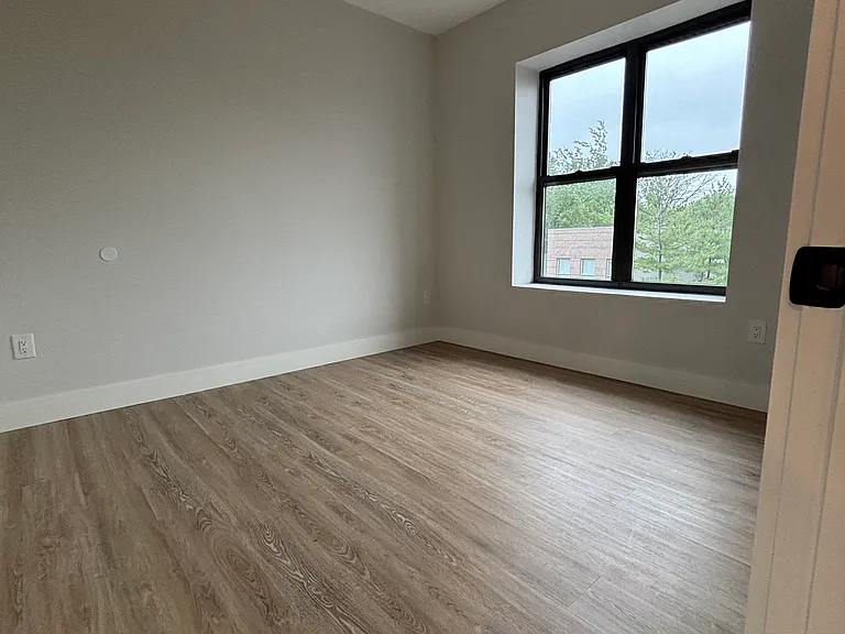 269 Martin Luther King Dr #4 — Photo 3