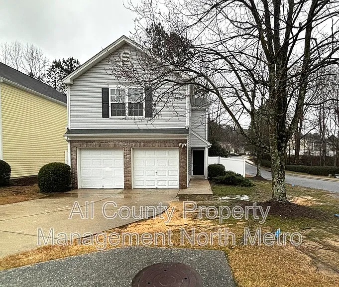 289 Silver Ridge Dr — Photo 1