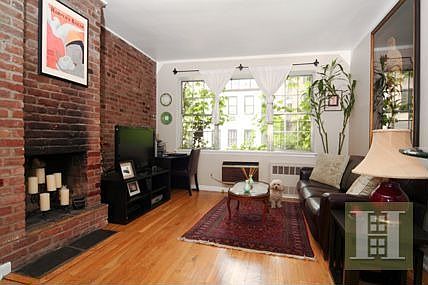 2nd image of 239 E 18th St APT 1B