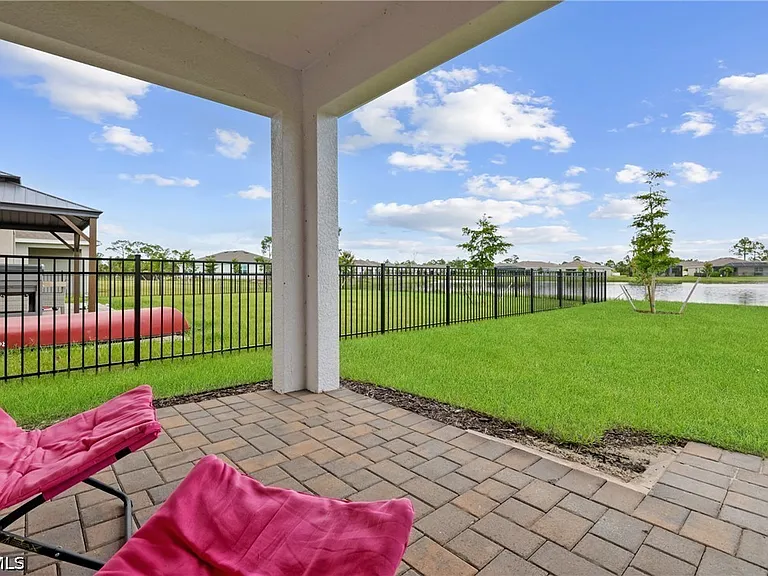 2621 Table Coral Trl — Photo 29