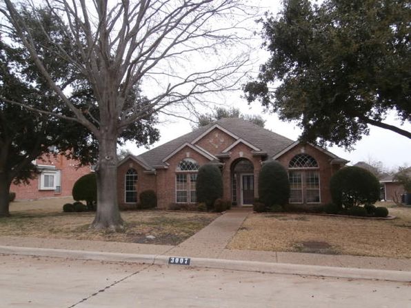 3007 Oak Dr